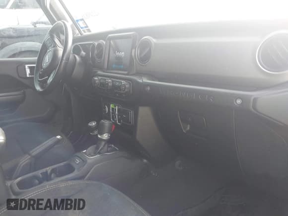 ✅ 2021 Jeep Wrangler Unlimited Sport S • VIN: 1C4HJXDN6MW549686 • Lot: 42249816. Wystawiony na IAAI z przebiegiem 64 911 mil. Bezpłatny archiwum sprzedaży aukcyjnych z USA i szczegółowy raport historii pojazdu na DreamBid. Zdjęcie 5.