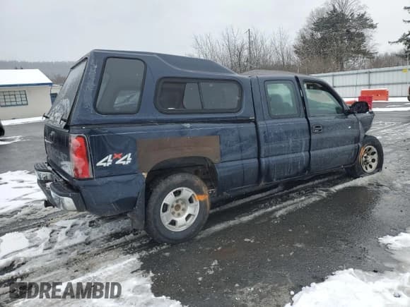 ✅ 2005 Chevrolet Silverado 1500 • VIN: 1GCEK19V75E184349 • Лот: 41495315. Опубликован ранее на Copart с пробегом Не указан. Бесплатный доступ к архиву аукционных продаж из США и подробный отчёт об истории автомобиля на DreamBid. Изображение 3.