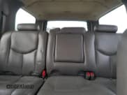 ✅ 2005 Chevrolet Suburban LT • VIN: 3GNFK16Z75G172083 • Lot: 42776645. Wystawiony na Copart z przebiegiem 238 916 mil. Bezpłatny archiwum sprzedaży aukcyjnych z USA i szczegółowy raport historii pojazdu na DreamBid. Zdjęcie 10.