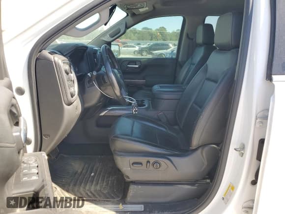 ✅ 2020 Chevrolet Silverado 1500 LTZ • VIN: 3GCPWEED1LG185438 • Lot: 86996335. Wystawiony na Copart z przebiegiem 88 007 mil. Bezpłatny archiwum sprzedaży aukcyjnych z USA i szczegółowy raport historii pojazdu na DreamBid. Zdjęcie 7.