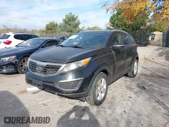 ✅ 2011 Kia Sportage LX • VIN: KNDPB3A2XB7053860 • Lot: 43566260. Wystawiony na IAAI z przebiegiem 157 672 mil. Bezpłatny archiwum sprzedaży aukcyjnych z USA i szczegółowy raport historii pojazdu na DreamBid. Zdjęcie 2.