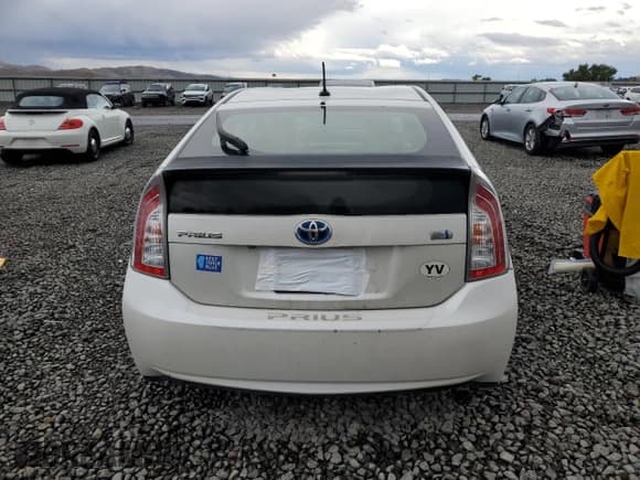✅ 2014 Toyota Prius Four • VIN: JTDKN3DU0E1769558 • Лот: 80152495. Опубликован ранее на Copart с пробегом 203 180 миль. Бесплатный доступ к архиву аукционных продаж из США и подробный отчёт об истории автомобиля на DreamBid. Изображение 6.