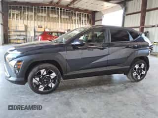 2025 Hyundai Kona SEL with VIN KM8HBCAB4SU215239, listed as a Copart auction lot 85141784 with 1,622 mi miles and Clean title. Bid and sale history available at DreamBid. Image 1.