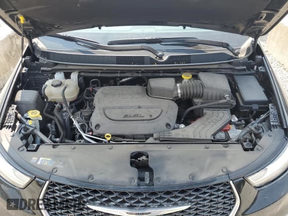 ✅ 2022 Chrysler Pacifica Pinnacle • VIN: 2C4RC3PG7NR144001 • Лот: 64802224. Опубликован ранее на Copart с пробегом 28 289 миль. Бесплатный доступ к архиву аукционных продаж из США и подробный отчёт об истории автомобиля на DreamBid. Изображение 13.