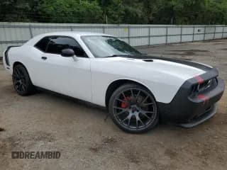 ✅ 2013 Dodge Challenger Rallye Redline • VIN: 2C3CDYAGXDH695413 • Lot: 71608974. Wystawiony na Copart z przebiegiem 195 826 mil. Bezpłatny archiwum sprzedaży aukcyjnych z USA i szczegółowy raport historii pojazdu na DreamBid. Zdjęcie 4.