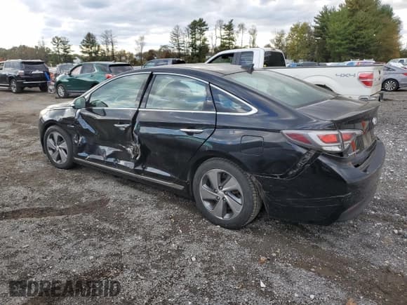 ✅ 2017 Hyundai Sonata Limited • VIN: KMHE34L19HA045089 • Lot: 87391465. Listed on Copart with 54,064 mi. Free auction sales archive from the USA and detailed vehicle history report at DreamBid. Image 2.