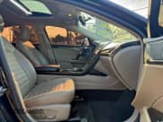 ✅ 2017 Ford Fusion SE • VIN: 3FA6P0HD5HR154380 • Lot: 94728775. Listed on Copart with 101,824 mi. Free auction sales archive from the USA and detailed vehicle history report at DreamBid. Image 5.