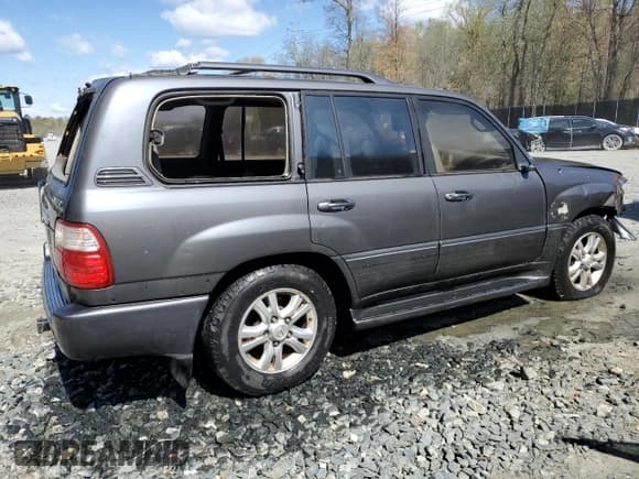 ✅ 2003 Lexus LX 470 • VIN: JTJHT00W133533666 • Lot: 52546895. Wystawiony na Copart z przebiegiem Nie podano. Bezpłatny archiwum sprzedaży aukcyjnych z USA i szczegółowy raport historii pojazdu na DreamBid. Zdjęcie 3.