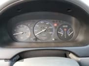 ✅ 1996 Honda Civic LX • VIN: 2HGEJ6605TH515865 • Lot: 85580984. Wystawiony na Copart z przebiegiem 163 799 mil. Bezpłatny archiwum sprzedaży aukcyjnych z USA i szczegółowy raport historii pojazdu na DreamBid. Zdjęcie 9.