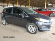 ✅ 2015 Ford Fiesta SE • VIN: 3FADP4EJ9FM225180 • Lot: 93517505. Wystawiony na Copart z przebiegiem 124 008 mil. Bezpłatny archiwum sprzedaży aukcyjnych z USA i szczegółowy raport historii pojazdu na DreamBid. Zdjęcie 4.