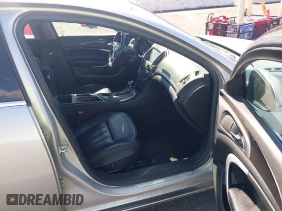 ✅ 2015 Buick Regal • VIN: 2G4GK5EX5F9253255 • Lot: 42652462. Listed on IAAI with 165,804 mi. Free auction sales archive from the USA and detailed vehicle history report at DreamBid. Image 5.