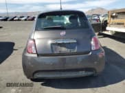 ✅ 2018 FIAT 500e • VIN: 3C3CFFGE1JT369314 • Lot: 52817425. Listed on Copart with Not provided. Free auction sales archive from the USA and detailed vehicle history report at DreamBid. Image 6.