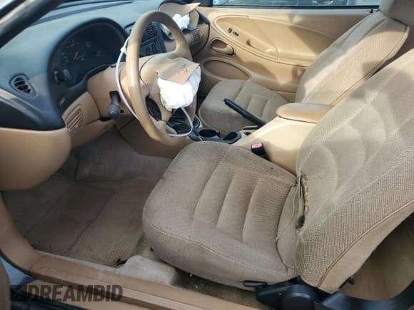 ✅ 1998 Ford Mustang • VIN: 1FAFP4048WF121158 • Lot: 81188305. Listed on Copart with 104,853 mi. Free auction sales archive from the USA and detailed vehicle history report at DreamBid. Image 7.