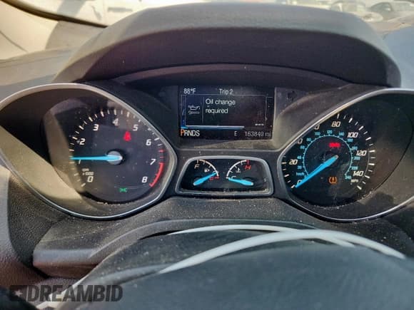 ✅ 2014 Ford Escape Titanium • VIN: 1FMCU9J98EUD19080 • Lot: 72065965. Wystawiony na Copart z przebiegiem 163 849 mil. Bezpłatny archiwum sprzedaży aukcyjnych z USA i szczegółowy raport historii pojazdu na DreamBid. Zdjęcie 9.