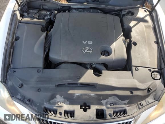 ✅ 2010 Lexus IS 250 • VIN: JTHCF5C29A5040778 • Лот: 85173075. Опубликован ранее на Copart с пробегом 262 761 миль. Бесплатный доступ к архиву аукционных продаж из США и подробный отчёт об истории автомобиля на DreamBid. Изображение 11.