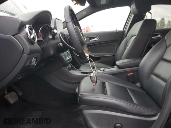 ✅ 2018 Mercedes-Benz GLA 250 • VIN: WDCTG4GB7JJ488098 • Lot: 91685195. Listed on Copart with 57,213 mi. Free auction sales archive from the USA and detailed vehicle history report at DreamBid. Image 7.