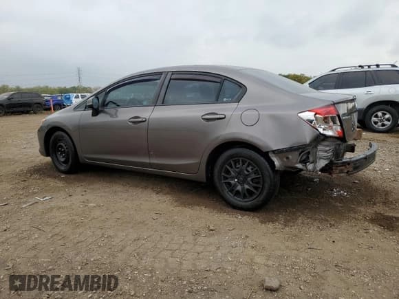 ✅ 2012 Honda Civic LX • VIN: 19XFB2F58CE045220 • Лот: 86691465. Опубликован ранее на Copart с пробегом 293 888 миль. Бесплатный доступ к архиву аукционных продаж из США и подробный отчёт об истории автомобиля на DreamBid. Изображение 2.