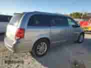 2018 Dodge Grand Caravan SXT z VIN 2C4RDGCG6JR300596, wystawiony jako Copart lot #90603435 z przebiegiem 153 207 mil mil oraz Czysty tytuł • Clean title. Historia ofert i sprzedaży dostępna na DreamBid. Obrazek 3.