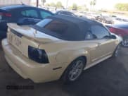 ✅ 2001 Ford Mustang GT Deluxe • VIN: 1FAFP45X81F103741 • Лот: 41880838. Опубликован ранее на IAAI с пробегом 171 092 миль. Бесплатный доступ к архиву аукционных продаж из США и подробный отчёт об истории автомобиля на DreamBid. Изображение 4.