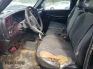 ✅ 2003 Chevrolet Silverado 1500 LS • VIN: 1GCEK19V03E259082 • Лот: 73479994. Опубликован ранее на Copart с пробегом 259 237 миль. Бесплатный доступ к архиву аукционных продаж из США и подробный отчёт об истории автомобиля на DreamBid. Изображение 7.