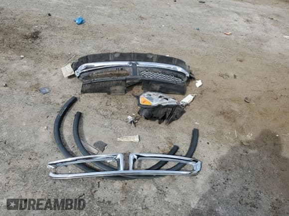 ✅ 2011 Dodge Durango Citadel • VIN: 1D4RD5GGXBC600024 • Lot: 71947455. Wystawiony na Copart z przebiegiem 148 553 mil. Bezpłatny archiwum sprzedaży aukcyjnych z USA i szczegółowy raport historii pojazdu na DreamBid. Zdjęcie 13.