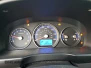 ✅ 2010 Hyundai Santa Fe GLS • VIN: 5NMSG3AB0AH352647 • Lot: 81175394. Listed on Copart with 129,497 mi. Free auction sales archive from the USA and detailed vehicle history report at DreamBid. Image 9.