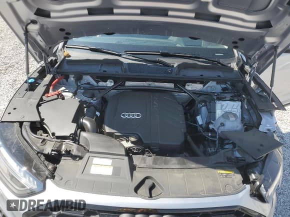 ✅ 2023 Audi Q5 S line Prestige • VIN: WA1FAAFYXP2194734 • Lot: 71565895. Wystawiony na Copart z przebiegiem 8 408 mil. Bezpłatny archiwum sprzedaży aukcyjnych z USA i szczegółowy raport historii pojazdu na DreamBid. Zdjęcie 12.