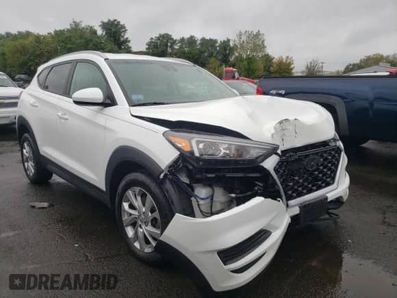 2021 Hyundai Tucson Value with VIN KM8J3CA41MU328214, listed as a Copart auction lot 83759975 with 61,891 mi miles and Salvage title. Bid and sale history available at DreamBid. Image 4.