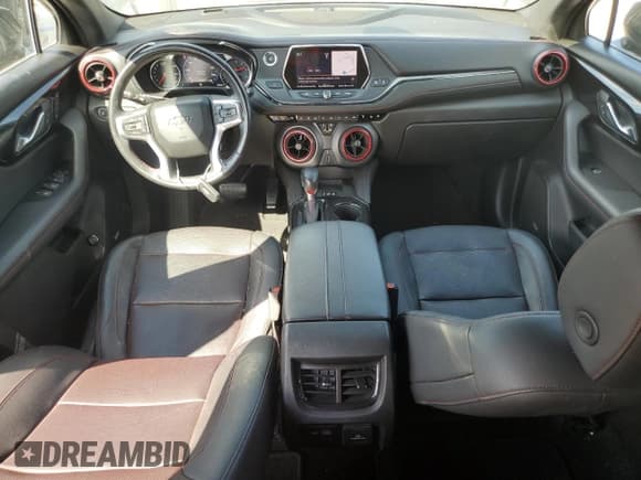 ✅ 2019 Chevrolet Blazer RS • VIN: 3GNKBERS3KS674974 • Lot: 86294655. Listed on Copart with 85,066 mi. Free auction sales archive from the USA and detailed vehicle history report at DreamBid. Image 8.