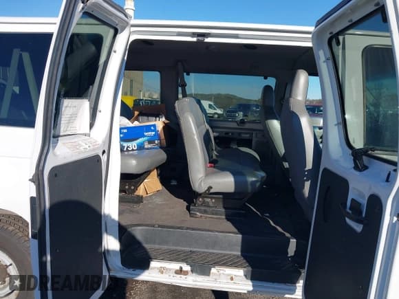 ✅ 2014 Ford Econoline Passenger XL • VIN: 1FBSS3BL1EDA45982 • Lot: 43803998. Listed on IAAI with 229,116 mi. Free auction sales archive from the USA and detailed vehicle history report at DreamBid. Image 8.