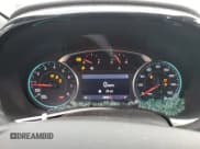 ✅ 2022 Chevrolet Traverse LT • VIN: 1GNEVHKW2NJ192442 • Lot: 35933243. Wystawiony na Copart z przebiegiem 2 885 mil. Bezpłatny archiwum sprzedaży aukcyjnych z USA i szczegółowy raport historii pojazdu na DreamBid. Zdjęcie 9.