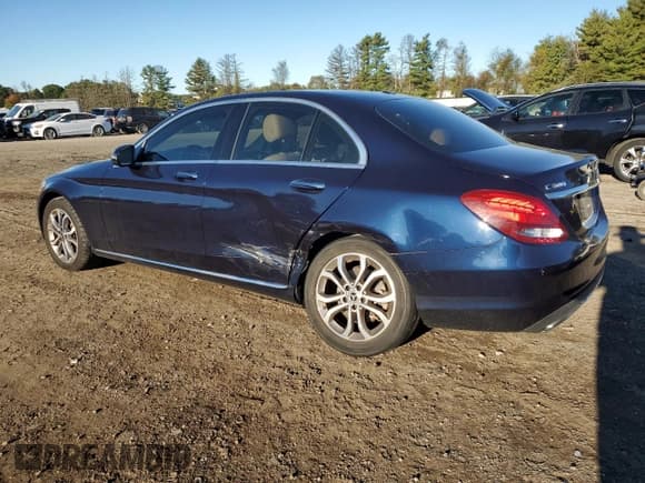 ✅ 2018 Mercedes-Benz C 300 • VIN: 55SWF4KB8JU243183 • Лот: 86616775. Опубликован ранее на Copart с пробегом 77 960 миль. Бесплатный доступ к архиву аукционных продаж из США и подробный отчёт об истории автомобиля на DreamBid. Изображение 2.