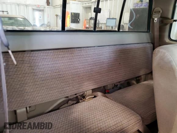 ✅ 1996 Toyota T100 SR5 • VIN: JT4TN14D4T0020936 • Lot: 81420475. Listed on Copart with 354,518 mi. Free auction sales archive from the USA and detailed vehicle history report at DreamBid. Image 10.