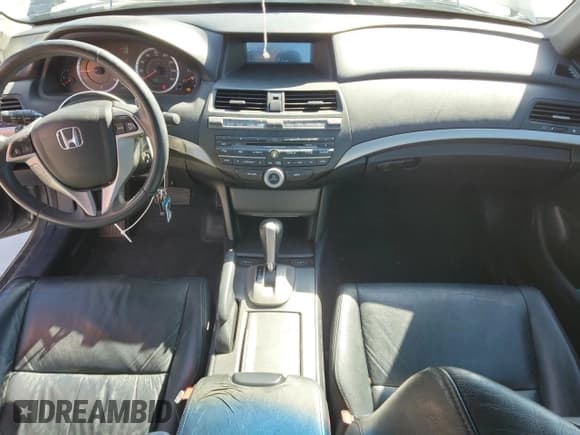 ✅ 2012 Honda Accord EX-L • VIN: 1HGCS2B84CA005997 • Lot: 87487725. Listed on Copart with 88,026 mi. Free auction sales archive from the USA and detailed vehicle history report at DreamBid. Image 8.