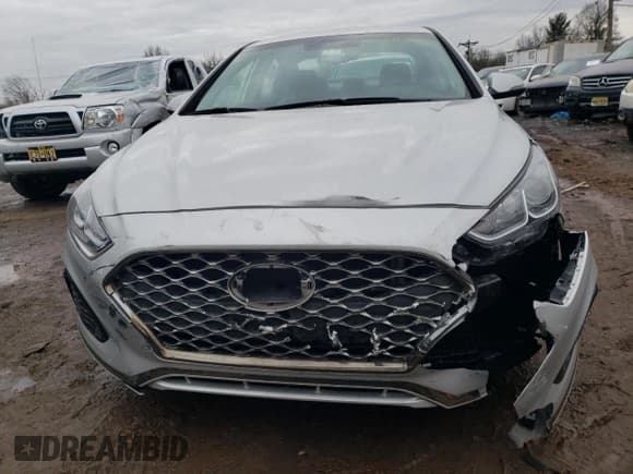 ✅ 2019 Hyundai Sonata SEL • VIN: 5NPE34AF4KH795244 • Lot: 36491353. Listed on Copart with Not provided. Free auction sales archive from the USA and detailed vehicle history report at DreamBid. Image 5.