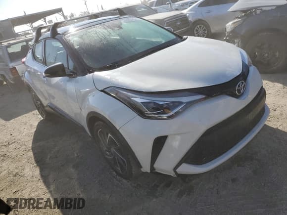 ✅ 2022 Toyota C-HR XLE • VIN: NMTKHMBX4NR145810 • Lot: 83892674. Listed on Copart with 40,462 mi. Free auction sales archive from the USA and detailed vehicle history report at DreamBid. Image 4.