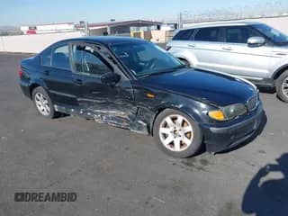 2002 BMW 3 Series 325xi с VIN WBAEU334X2PF69474, выставлен на аукционе IAAI как лот 42692602 с пробегом 155 300 миль миль и . История ставок и продаж доступна на DreamBid. Изображение 1.
