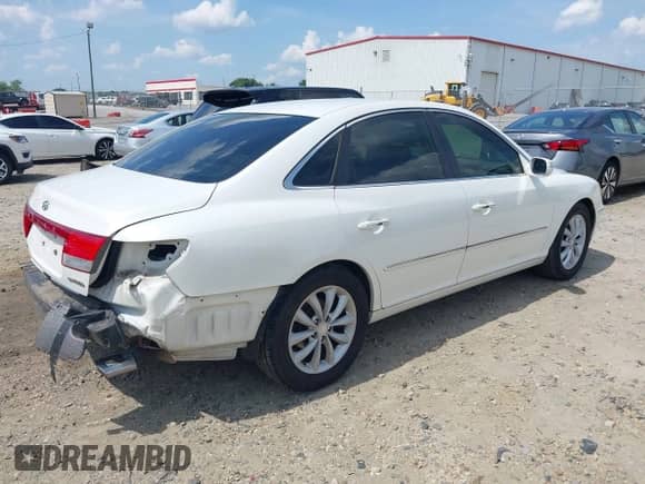 2007 Hyundai Azera SE с VIN KMHFC46F07A176082, выставлен на аукционе IAAI как лот 42163164 с пробегом 146 021 миль миль и . История ставок и продаж доступна на DreamBid. Изображение 4.