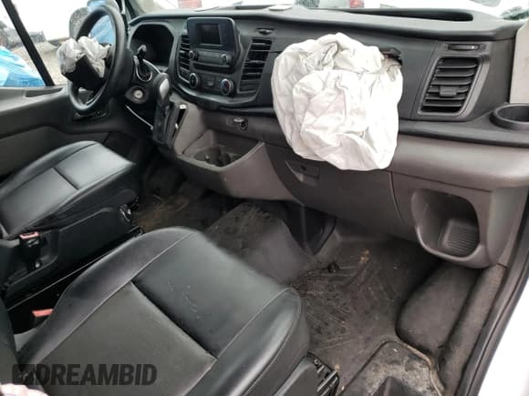 ✅ 2022 Ford Transit Cargo • VIN: 1FTBR1C86NKA35336 • Lot: 70274734. Listed on Copart with 113,110 mi. Free auction sales archive from the USA and detailed vehicle history report at DreamBid. Image 8.