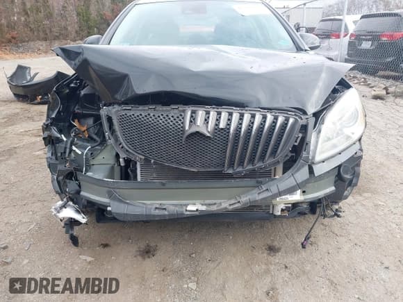 ✅ 2014 Buick Verano Convenience Group • VIN: 1G4PR5SK8E4104957 • Lot: 43741638. Wystawiony na IAAI z przebiegiem 44 925 mil. Bezpłatny archiwum sprzedaży aukcyjnych z USA i szczegółowy raport historii pojazdu na DreamBid. Zdjęcie 6.