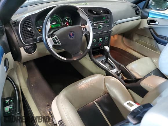 ✅ 2007 Saab 9-3 Aero • VIN: YS3FH71U476105718 • Lot: 71498225. Wystawiony na Copart z przebiegiem 85 421 mil. Bezpłatny archiwum sprzedaży aukcyjnych z USA i szczegółowy raport historii pojazdu na DreamBid. Zdjęcie 8.