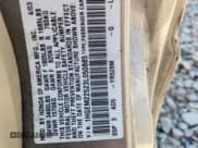 ✅ 2003 Honda Civic LX • VIN: 1HGEM22523L050885 • Lot: 85192635. Wystawiony na Copart z przebiegiem 248 441 mil. Bezpłatny archiwum sprzedaży aukcyjnych z USA i szczegółowy raport historii pojazdu na DreamBid. Zdjęcie 12.