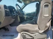 ✅ 2004 GMC Envoy SLE • VIN: 1GKDT13SX42387389 • Lot: 68120345. Listed on Copart with 257,910 mi. Free auction sales archive from the USA and detailed vehicle history report at DreamBid. Image 7.