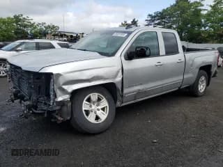✅ 2018 Chevrolet Silverado 1500 LT • VIN: 1GCVKREC2JZ316679 • Лот: 55821504. Опубликован ранее на Copart с пробегом 75 540 миль. Бесплатный доступ к архиву аукционных продаж из США и подробный отчёт об истории автомобиля на DreamBid. Изображение 1.