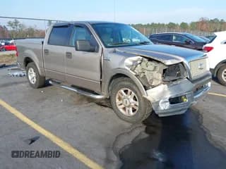 ✅ 2004 Ford F-150 XLT • VIN: 1FTPW12524KD13086 • Лот: 43729695. Опубликован ранее на IAAI с пробегом 251 095 миль. Бесплатный доступ к архиву аукционных продаж из США и подробный отчёт об истории автомобиля на DreamBid. Изображение 1.