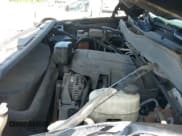 ✅ 2015 Chevrolet Silverado 2500HD Work Truck • VIN: 1GC2KUEG4FZ535577 • Lot: 42205477. Wystawiony na IAAI z przebiegiem 164 766 mil. Bezpłatny archiwum sprzedaży aukcyjnych z USA i szczegółowy raport historii pojazdu na DreamBid. Zdjęcie 19.