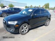 ✅ 2015 Audi Q3 Premium Plus • VIN: WA1BFCFS0FR006011 • Lot: 42831727. Wystawiony na IAAI z przebiegiem 130 773 mil. Bezpłatny archiwum sprzedaży aukcyjnych z USA i szczegółowy raport historii pojazdu na DreamBid. Zdjęcie 2.