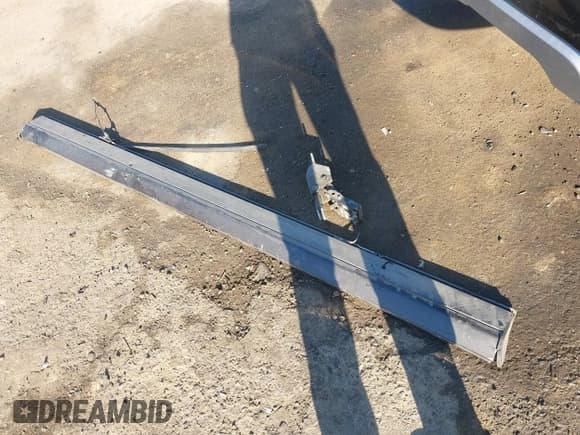 ✅ 2019 Ford Expedition Limited • VIN: 1FMJU2AT0KEA10915 • Lot: 43561785. Listed on IAAI with 70,961 mi. Free auction sales archive from the USA and detailed vehicle history report at DreamBid. Image 12.