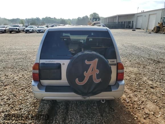 ✅ 2002 Suzuki XL7 Standard • VIN: JS3TY92V424105429 • Lot: 59790885. Wystawiony na Copart z przebiegiem 242 316 mil. Bezpłatny archiwum sprzedaży aukcyjnych z USA i szczegółowy raport historii pojazdu na DreamBid. Zdjęcie 6.