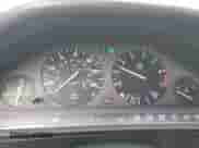 1992 BMW 3 Series z VIN WBABB2317NEC29787, wystawiony jako Copart lot #74238544 z przebiegiem 159 697 mil mil oraz Czysty tytuł • Clean title. Historia ofert i sprzedaży dostępna na DreamBid. Obrazek 9.